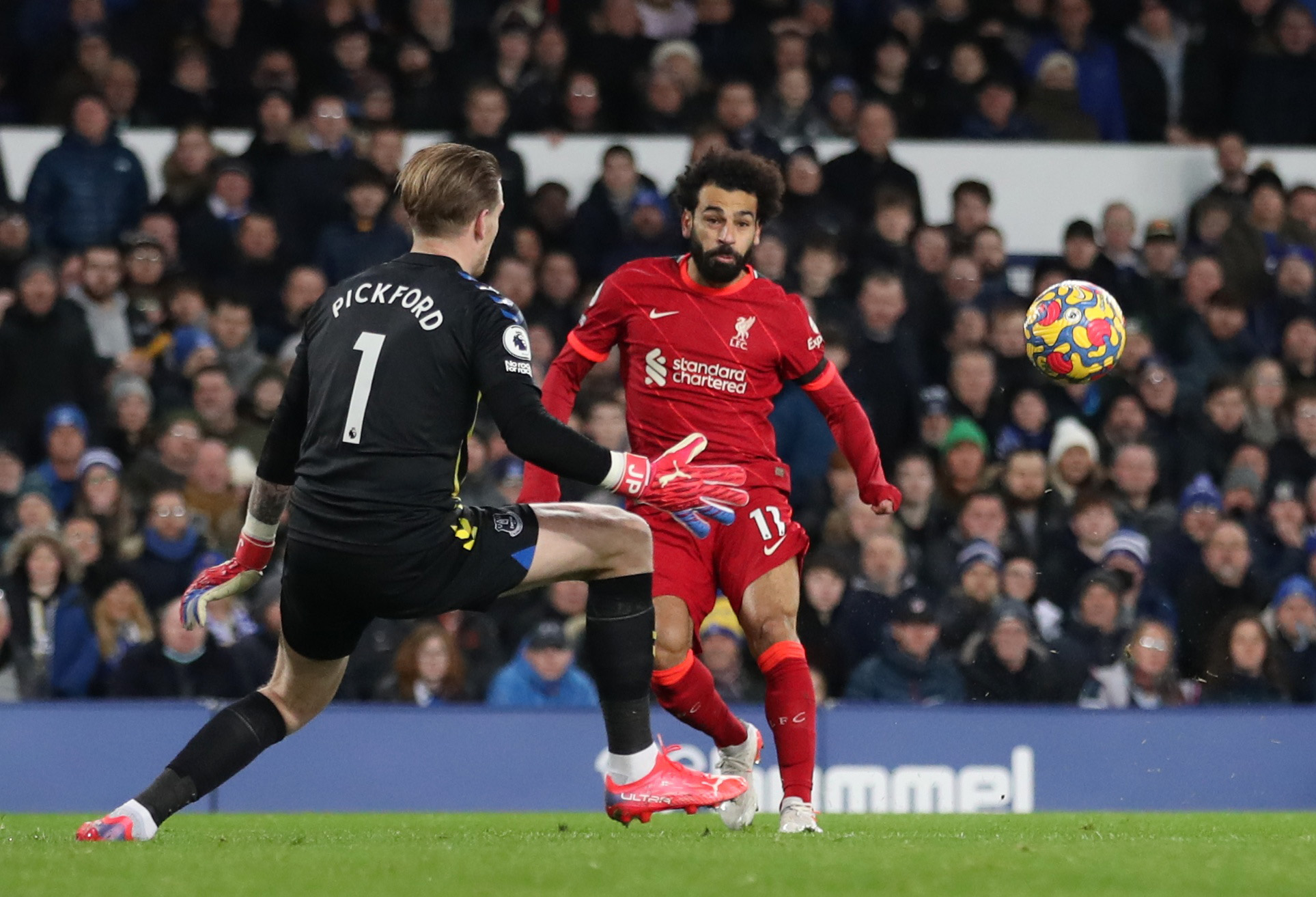 Liverpool đại thắng derby Merseyside, đua tam mã Ngoại hạng Anh - Ảnh 3.