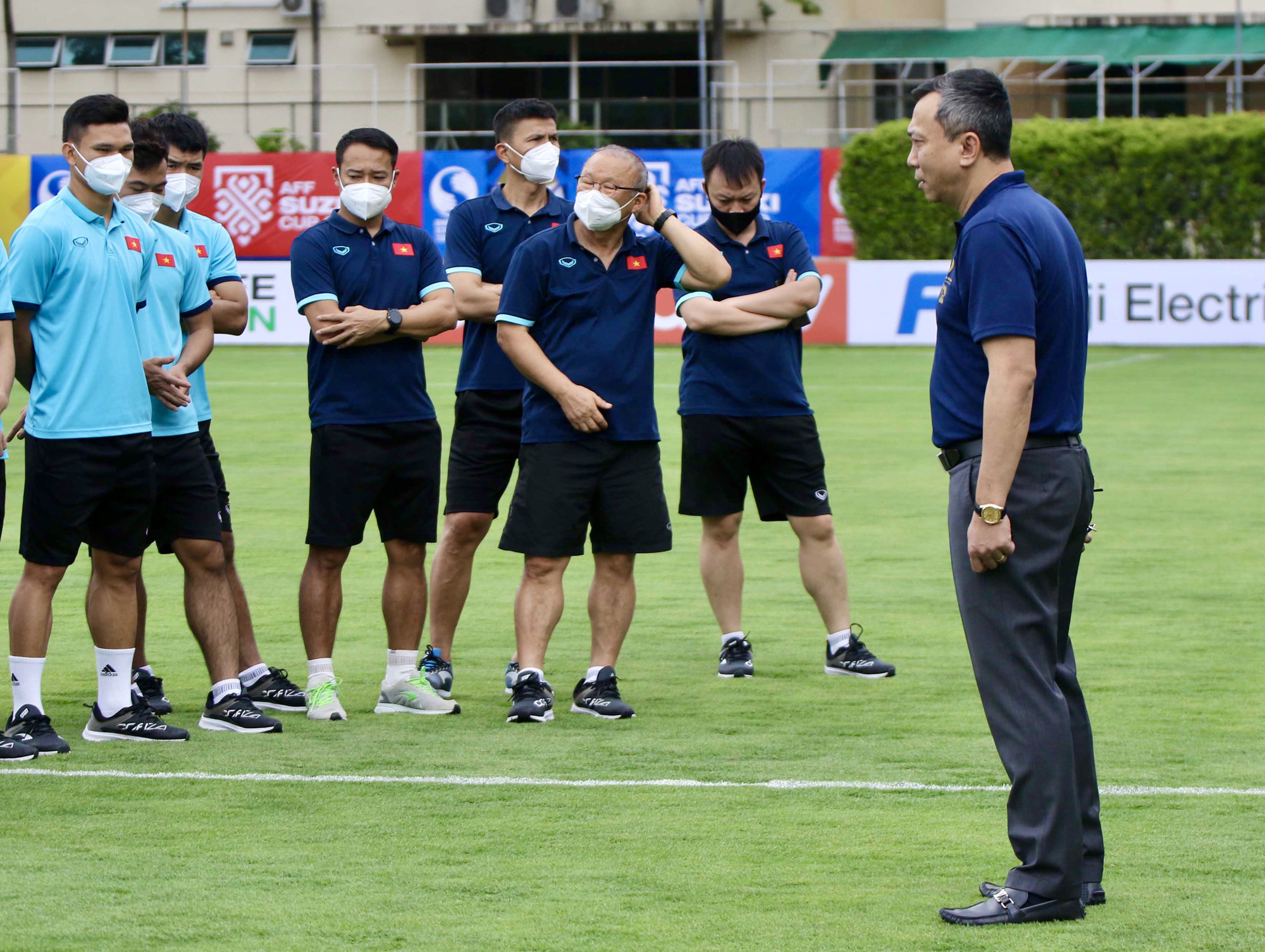 AFF Cup 2020: Sân Bishan đón 1.000 khán giả trận đội tuyển Việt Nam - Lào - Ảnh 2.