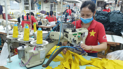 Hà Nội: Khảo sát thực hiện chính sách đối với lao động nữ - Ảnh 1.
