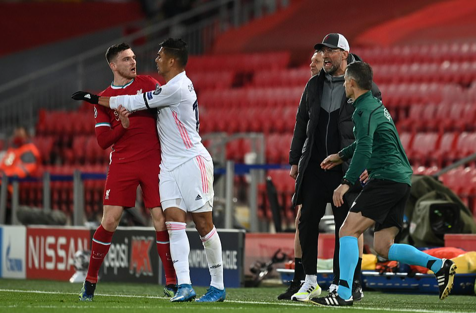 CĐV Liverpool đại náo sân Anfield, Real Madrid bản lĩnh giành vé bán kết - Ảnh 8.