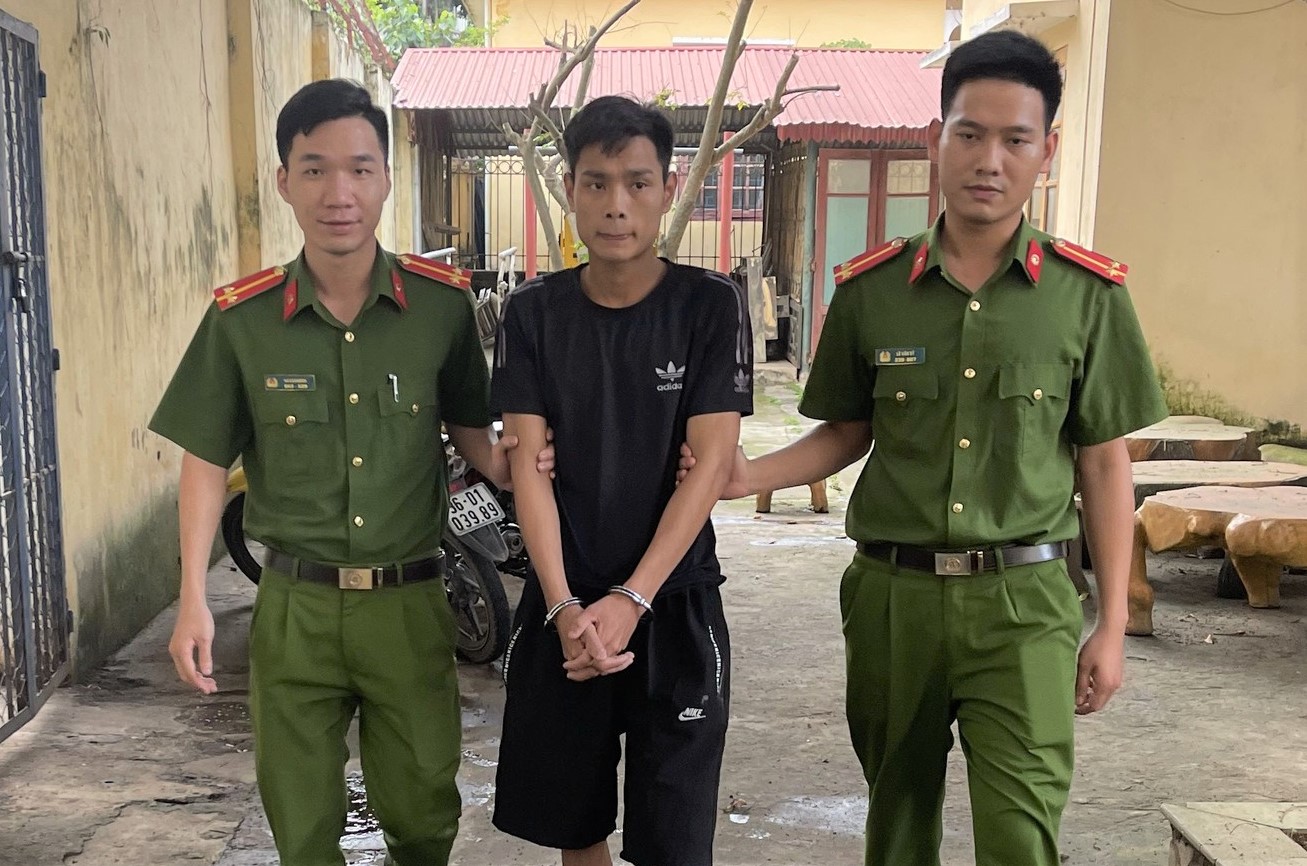 Bắt đối tượng nhắn tin cho Phó Giám đốc Công an tỉnh để thực hiện hành vi lừa đảo - Ảnh 2.