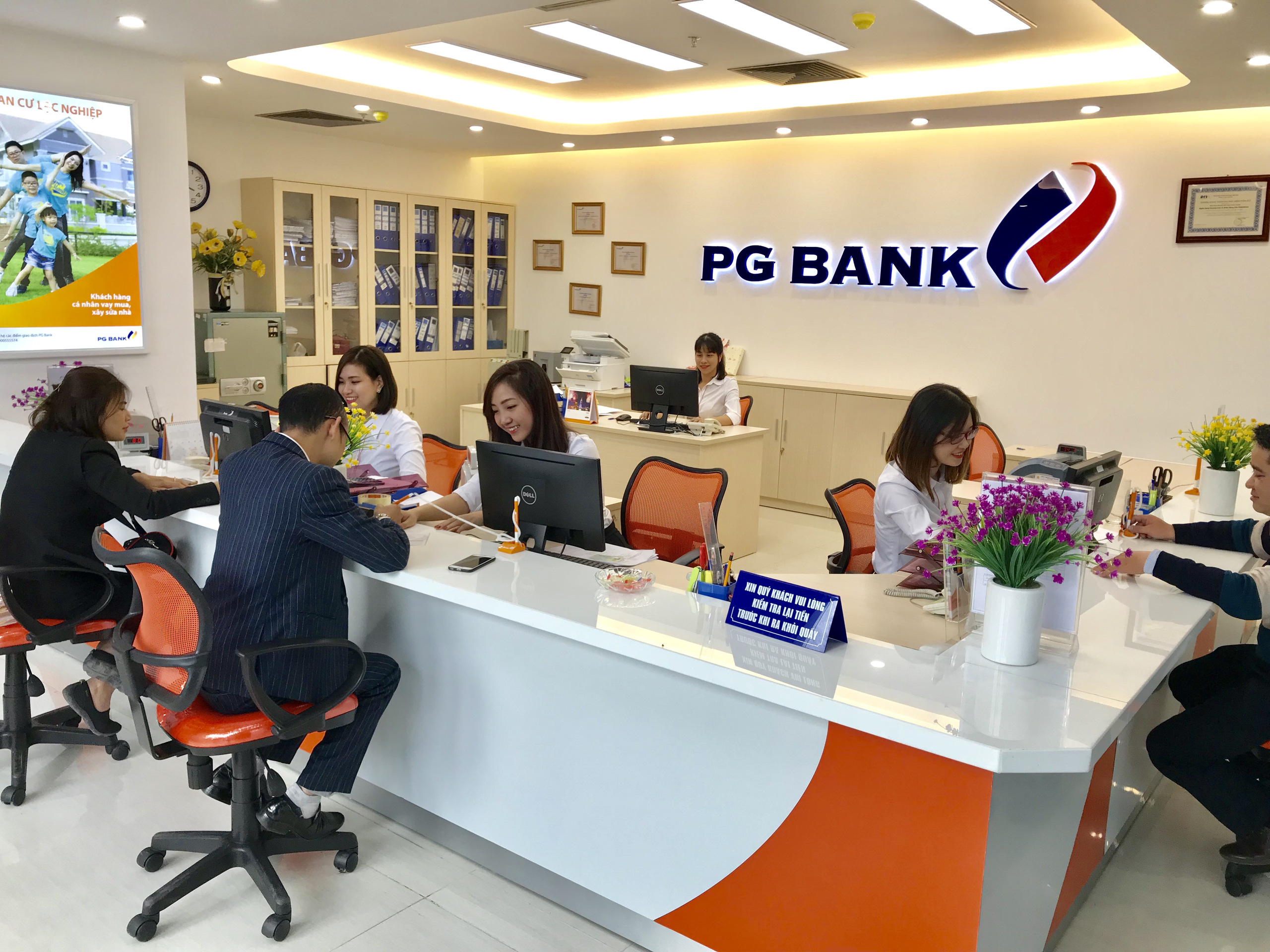 Lộ diện 3 cổ đông lớn mua 119 triệu cổ phần tại PG Bank - Ảnh 1.