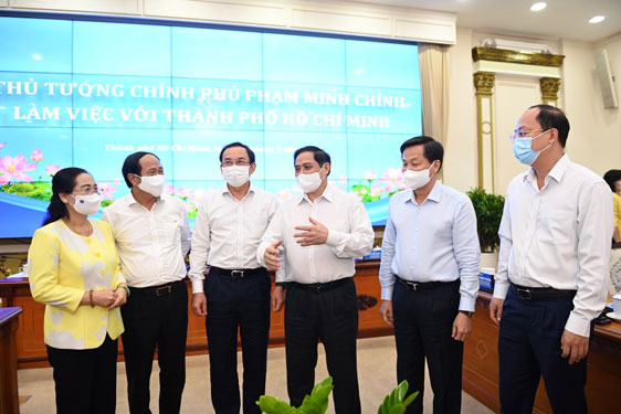 Thủ tướng Phạm Minh Chính: Ủng hộ tối đa để TP HCM phát triển - Ảnh 1.