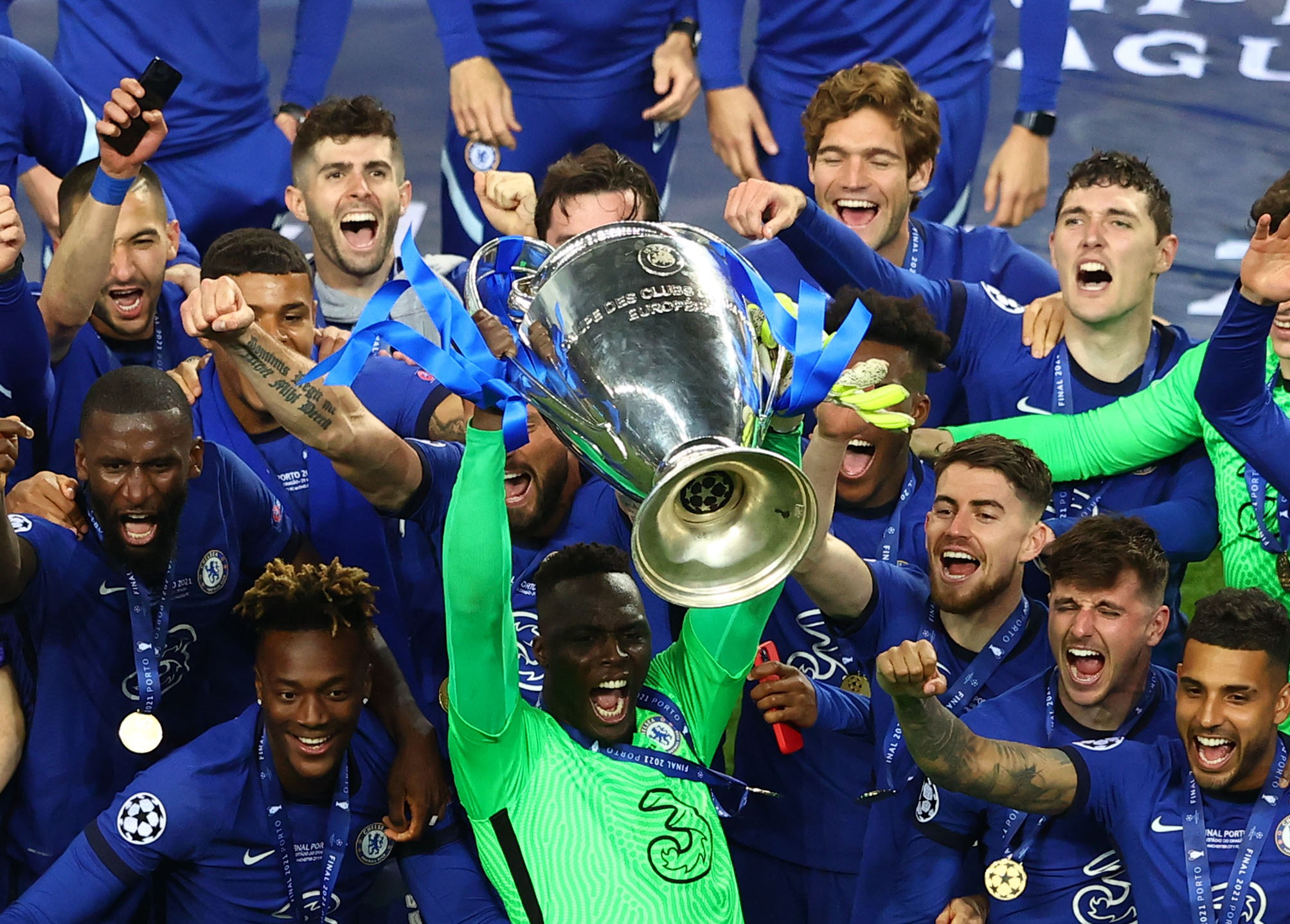 Chelsea Vô Địch Champions League Từ Đống Đổ Nát - Báo Người Lao Động