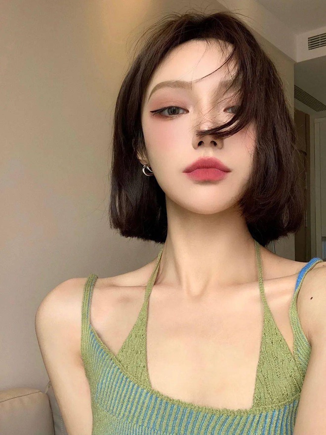 3 kiểu tóc ngắn đang là mốt trong mùa hè 2021 - Ảnh 6. 3 kiểu tóc ngắn đang là mốt trong mùa hè 2021 - Ảnh 6.