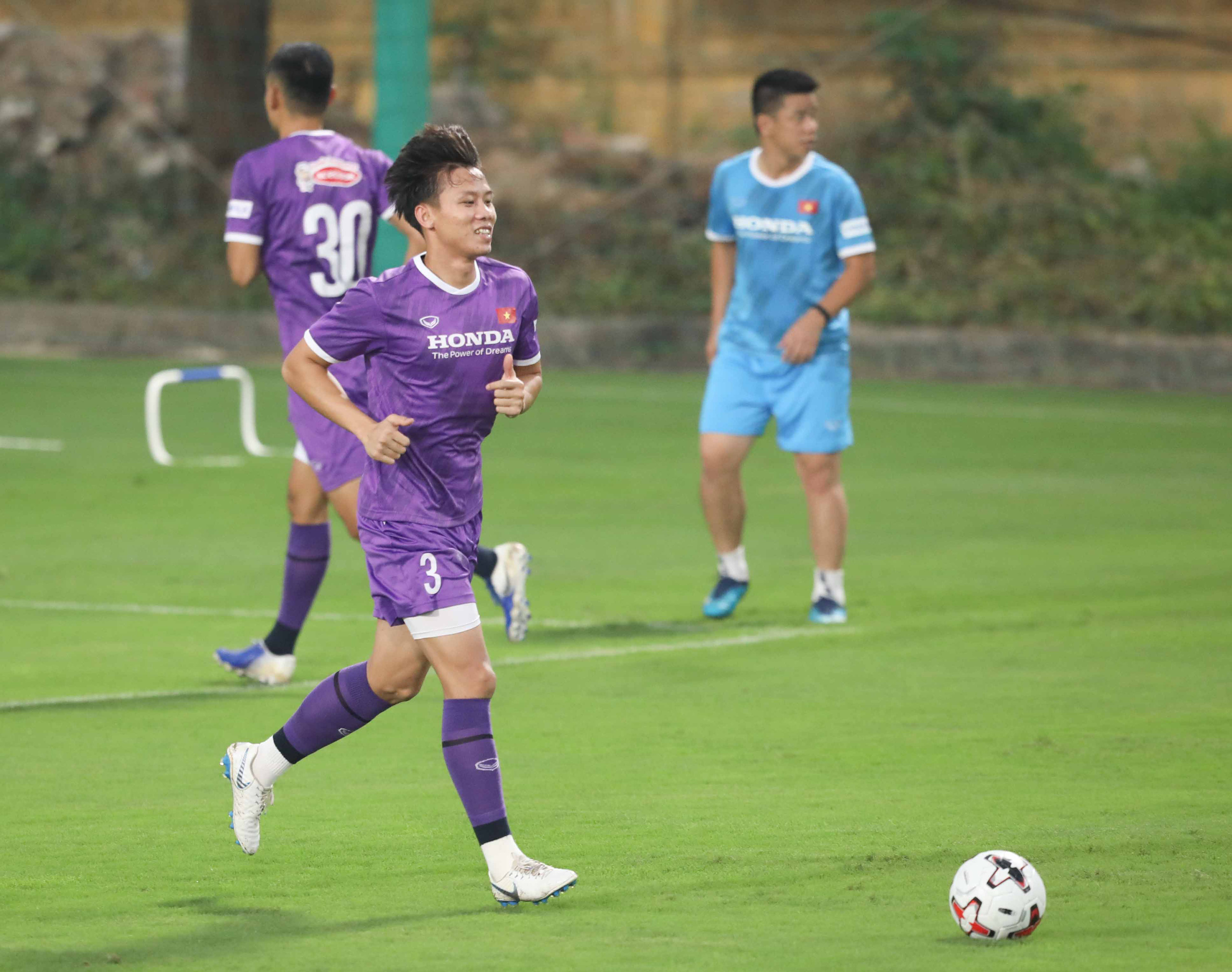 Mục tiêu của thầy trò HLV Park Hang-seo phải dành được 4 đến 6 điểm trong 3 trận tại vòng loại World Cup 2022 - Ảnh 3.