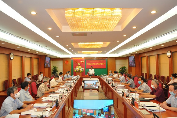 Cục Quản lý thị trường Phú Thọ: Cục trưởng bị cách chức vụ trong Đảng, Cục phó bị khai trừ Đảng - Ảnh 1.