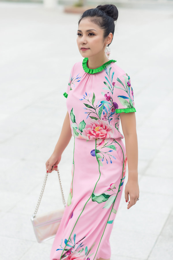 Diễm My 9X, Ngô Thanh Vân, Việt Trinh… tung loạt ảnh thời trang sang trọng - Ảnh 18. Diễm My 9X, Ngô Thanh Vân, Việt Trinh… tung loạt ảnh thời trang sang trọng - Ảnh 18.