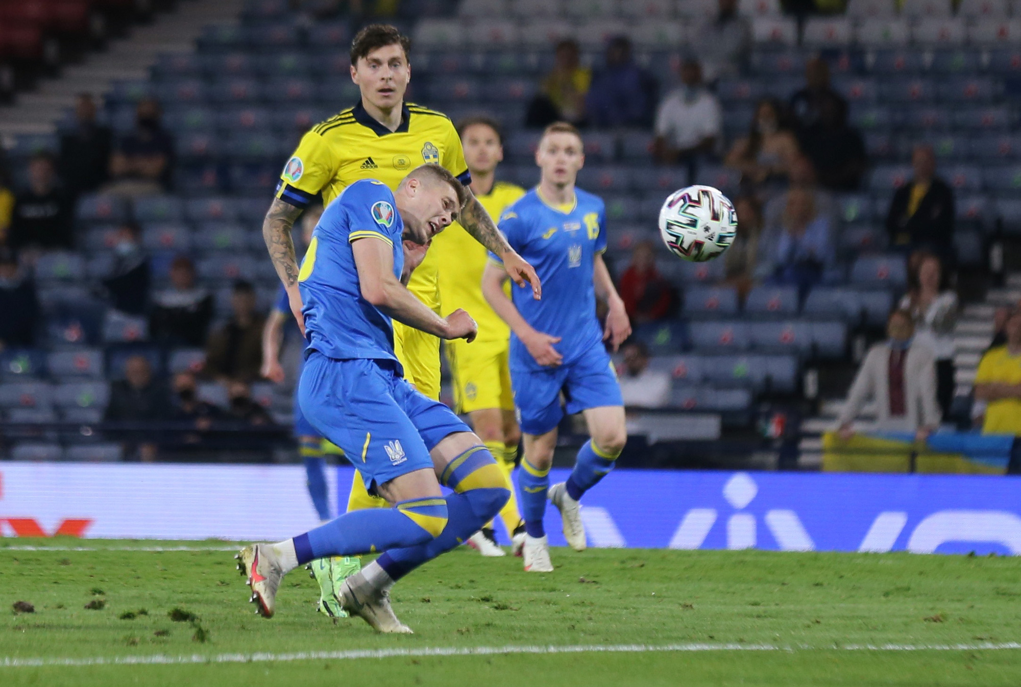 Thắng Thụy Điển, Ukraina chạm trán Anh tại tứ kết Euro 2020 - Ảnh 2.