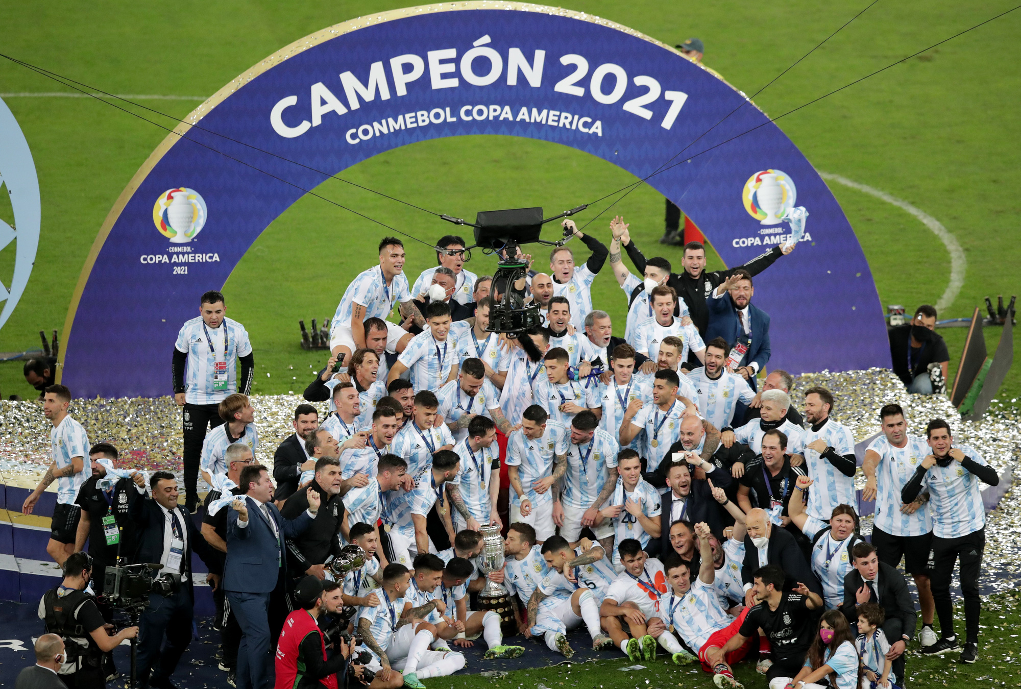 Lionel Messi đăng quang Copa America cùng Argentina