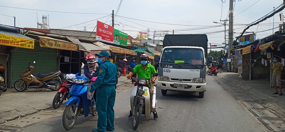 TP HCM: Gỡ bỏ gần 300 chốt kiểm soát dịch trong nội thành thành phố - Ảnh 3.