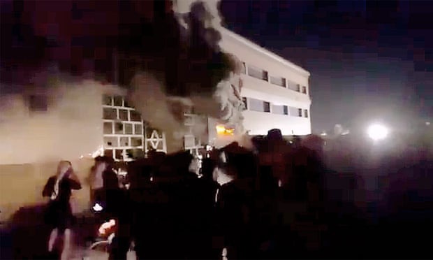 Iraq: Nổ bình oxy, cháy bệnh viện trị Covid-19, hàng chục người chết - Ảnh 2.