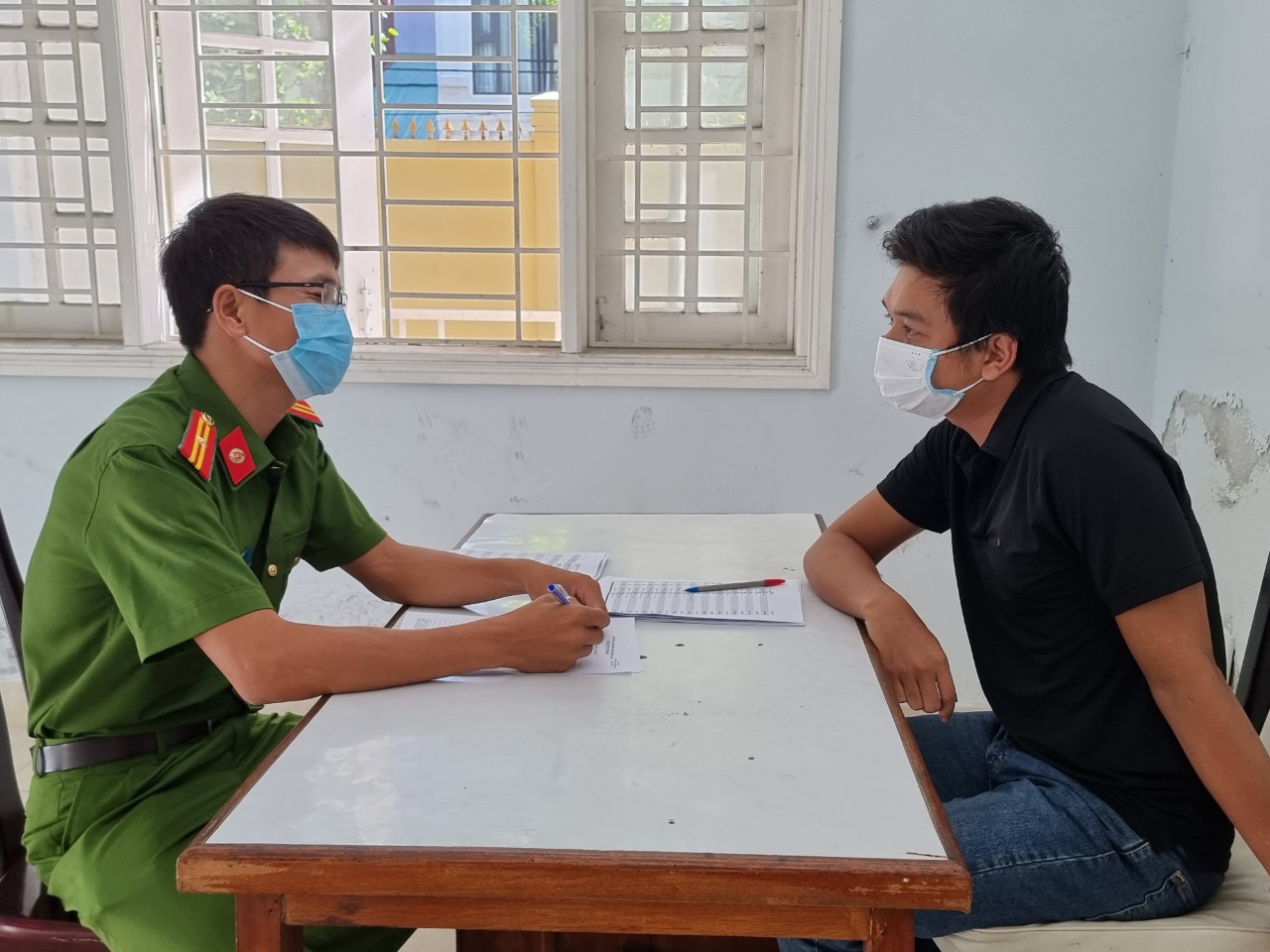 Hậu Euro, Đà Nẵng phá đường dây cá độ bóng đá quy mô hơn 2 triệu USD - Ảnh 1. Hậu Euro, Đà Nẵng phá đường dây cá độ bóng đá quy mô hơn 2 triệu USD - Ảnh 1.