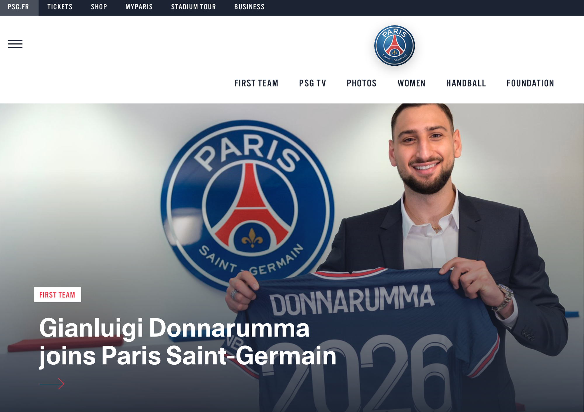 Cầu thủ xuất sắc nhất Euro 2020 gia nhập Paris Saint-Germain giá 0 đồng - Ảnh 1.