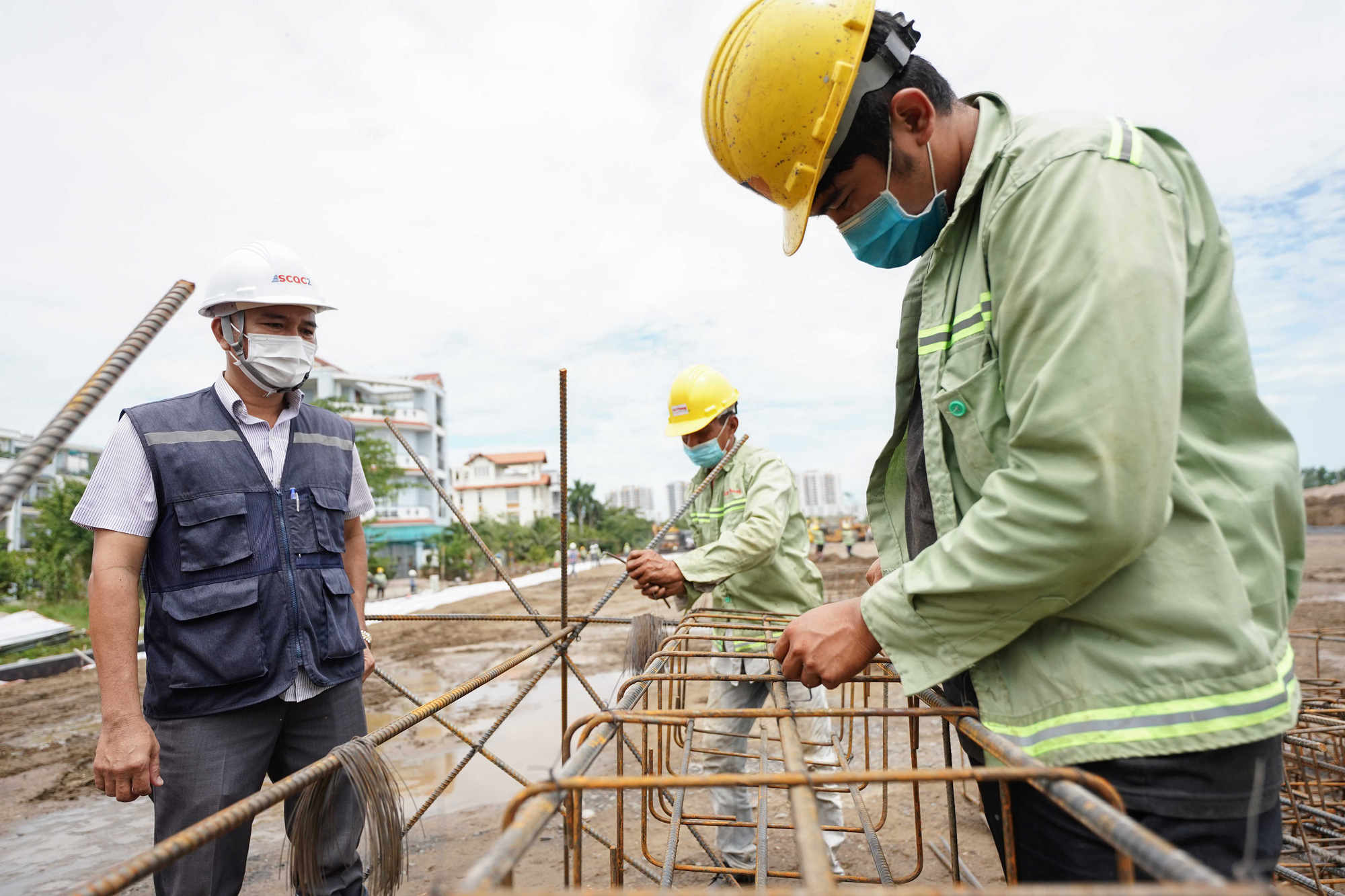 Toàn cảnh đại công trường xây dựng 2 bệnh viện dã chiến hơn 7.000 gường tại TP HCM - Ảnh 4.