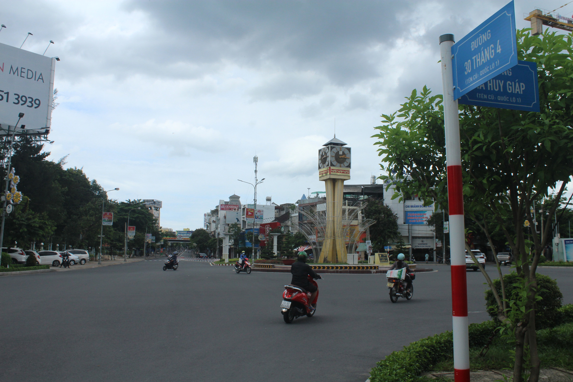 Ngày thứ 10, TP Biên Hòa vắng bóng người! - Ảnh 12.