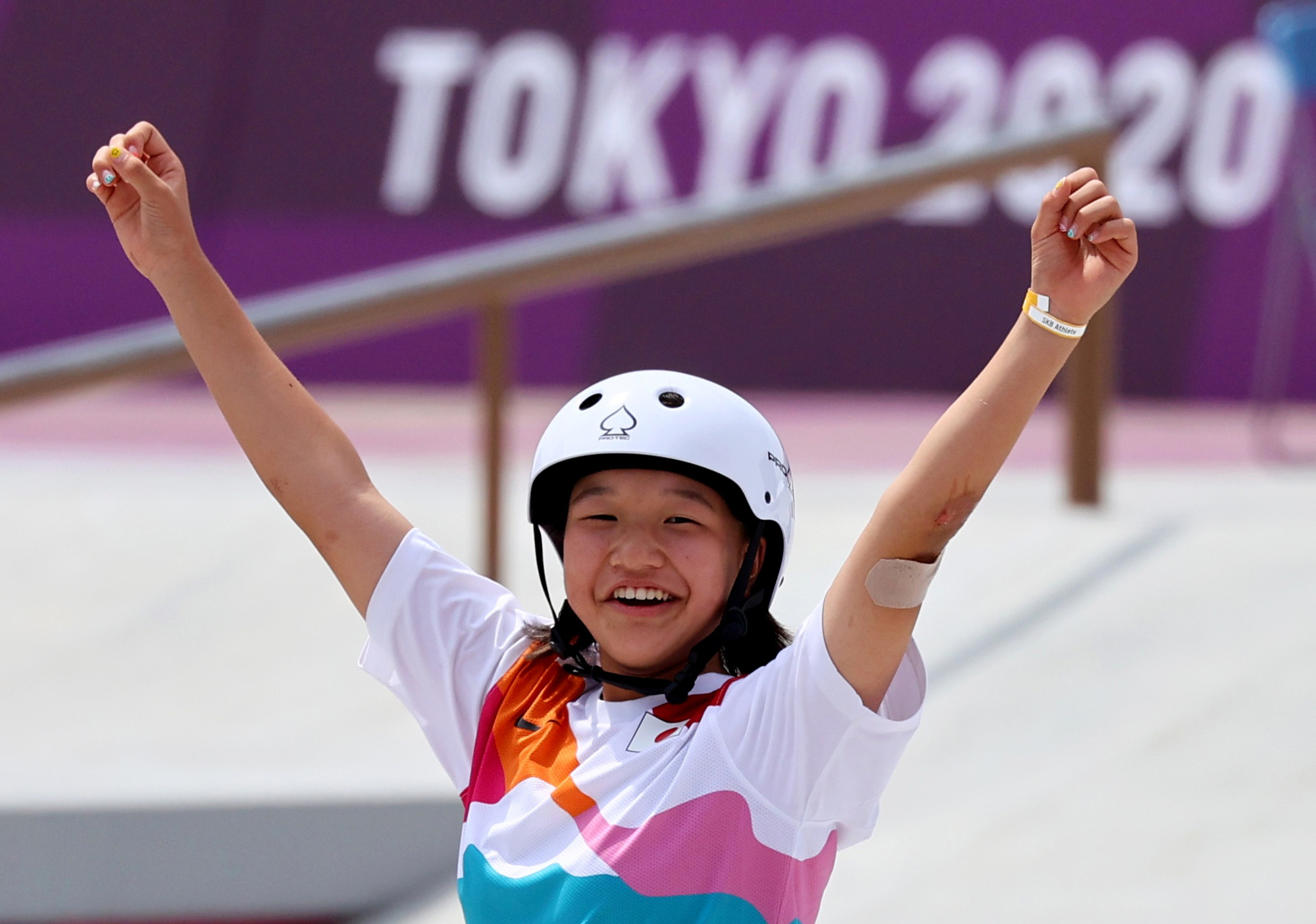 Sốc: Sao 13 tuổi giành huy chương vàng Olympic Tokyo - Ảnh 10. Sốc: Sao 13 tuổi giành huy chương vàng Olympic Tokyo - Ảnh 10.