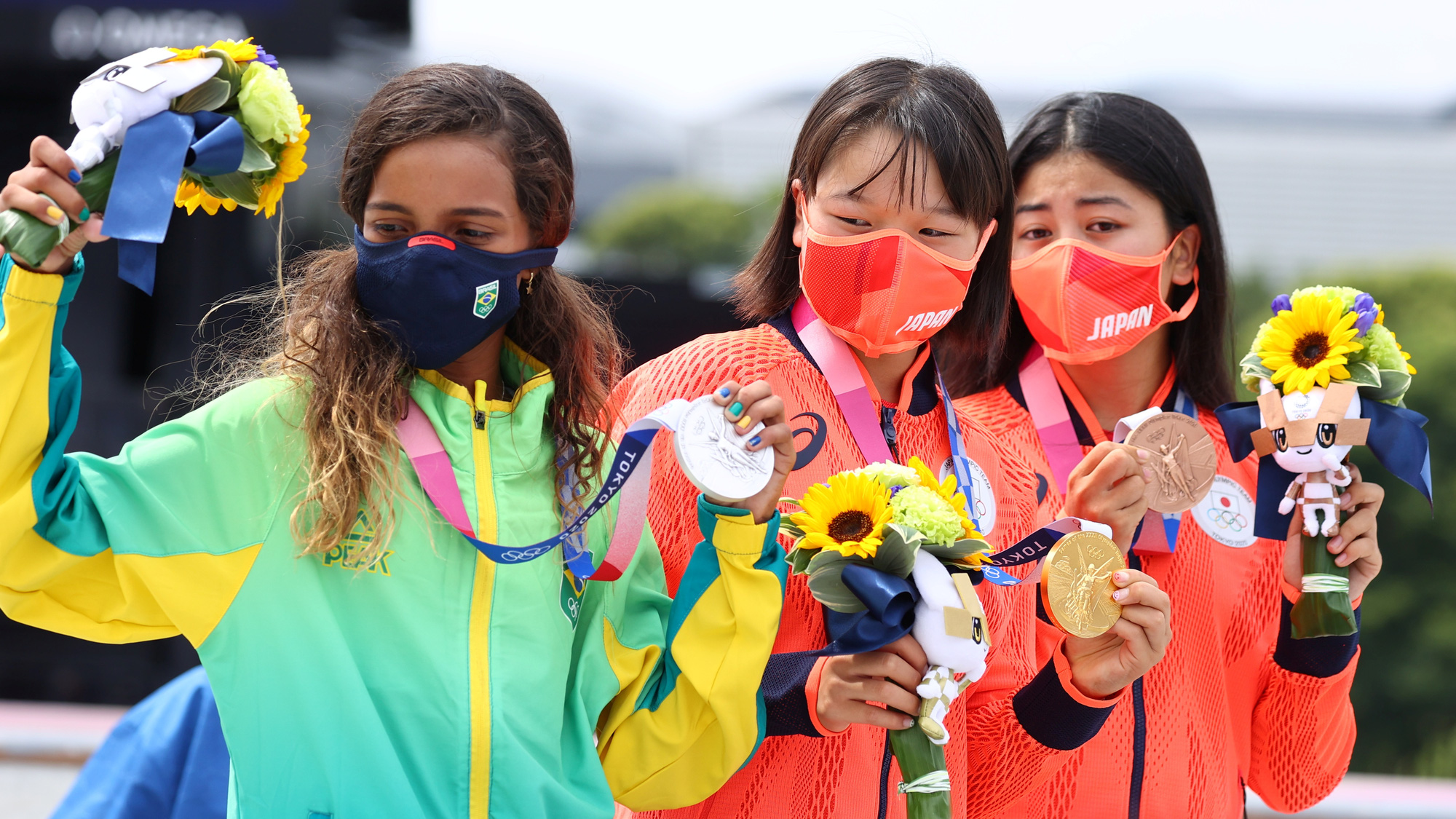 Sốc: Sao 13 tuổi giành huy chương vàng Olympic Tokyo - Ảnh 11.