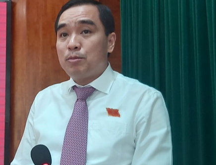 Ông Huỳnh Quang Hưng tái đắc cử Chủ tịch UBND TP Phú Quốc - Ảnh 1.