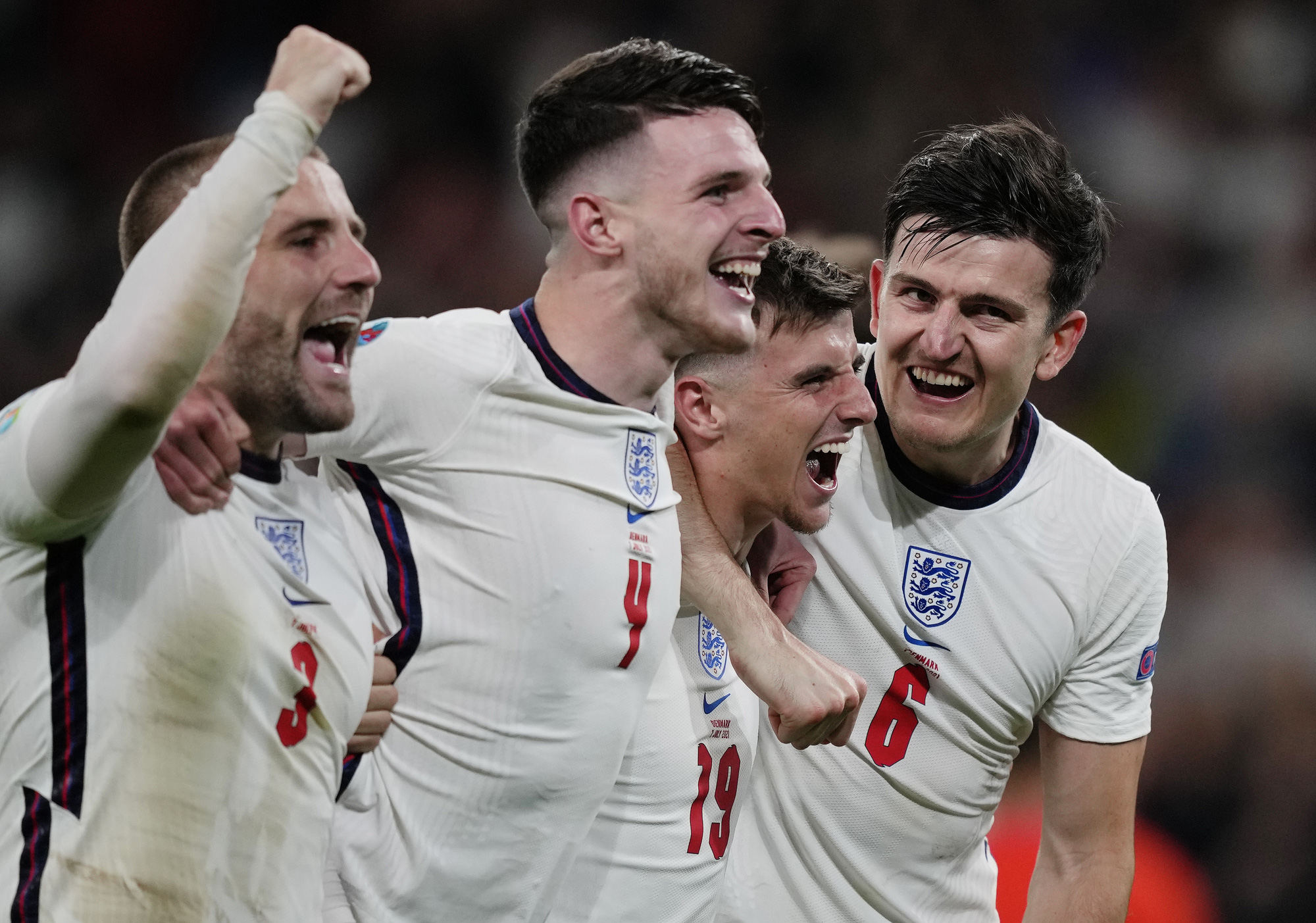 Anh khủng hoảng trước thềm World Cup
