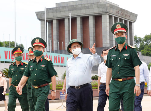 Phát huy ý nghĩa chính trị, văn hóa của Lăng Chủ tịch Hồ Chí Minh - Ảnh 1.