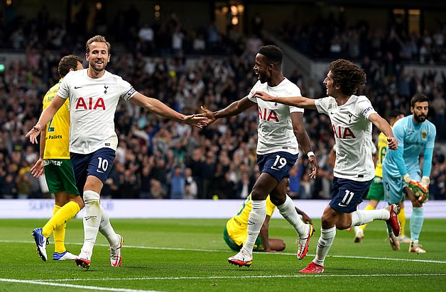 Harry Kane tỏa sáng, Tottenham hạ đẹp Pacos ở Europa Conference League - Ảnh 3. Harry Kane tỏa sáng, Tottenham hạ đẹp Pacos ở Europa Conference League - Ảnh 3.