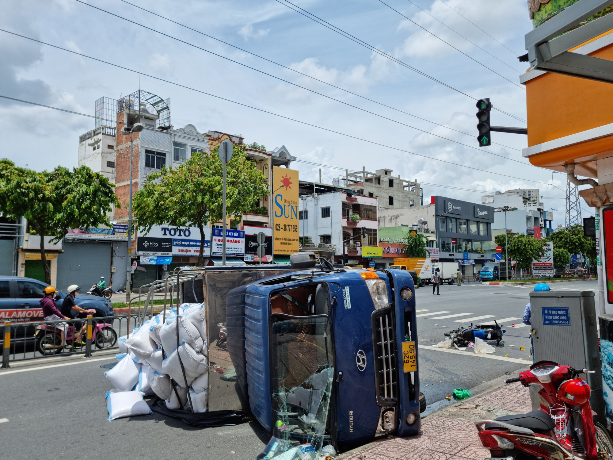 Tai nạn thương tâm ở quận 6, TP HCM - Ảnh 3.