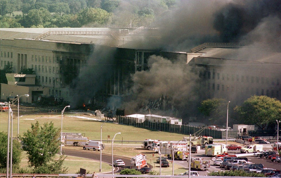 20 năm sau vụ 11-9, những bức ảnh vẫn gây chấn động mạnh - Ảnh 4.