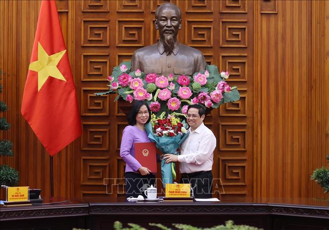Thủ tướng trao Quyết định bổ nhiệm Tổng Giám đốc Thông tấn xã Việt Nam - Ảnh 2.