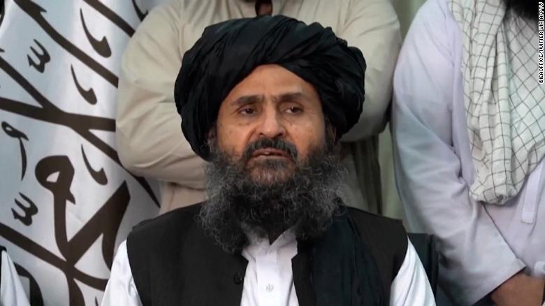Phó thủ tướng Taliban nói gì trước tin đồn mâu thuẫn nội bộ? - Ảnh 1. Phó thủ tướng Taliban nói gì trước tin đồn mâu thuẫn nội bộ? - Ảnh 1.
