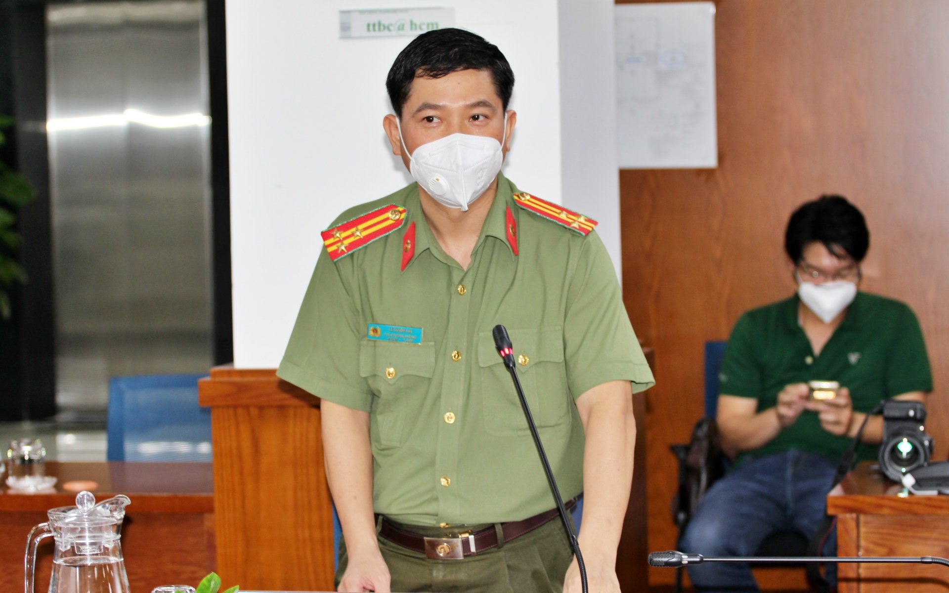 Những quy định má»™t số nhóm lao động được ra đưá»ng ở TP HCM phải tuân thá»§ - Ảnh 2. Những quy định má»™t số nhóm lao động được ra đưá»ng ở TP HCM phải tuân thá»§ - Ảnh 2.