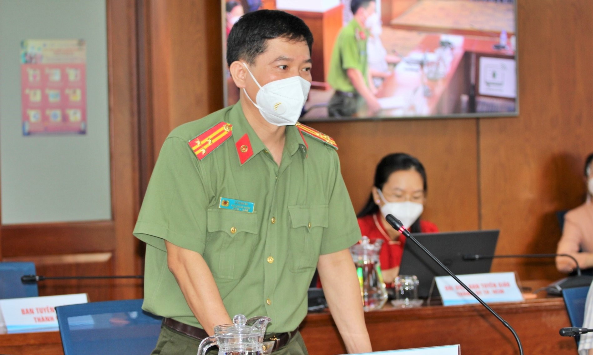 Bá»™ Tư lệnh TP HCM: Không có chuyện nháºn tiá»n cá»§a thân nhân ngưá»i mất do Covid-19 - Ảnh 2. Bá»™ Tư lệnh TP HCM: Không có chuyện nháºn tiá»n cá»§a thân nhân ngưá»i mất do Covid-19 - Ảnh 2.