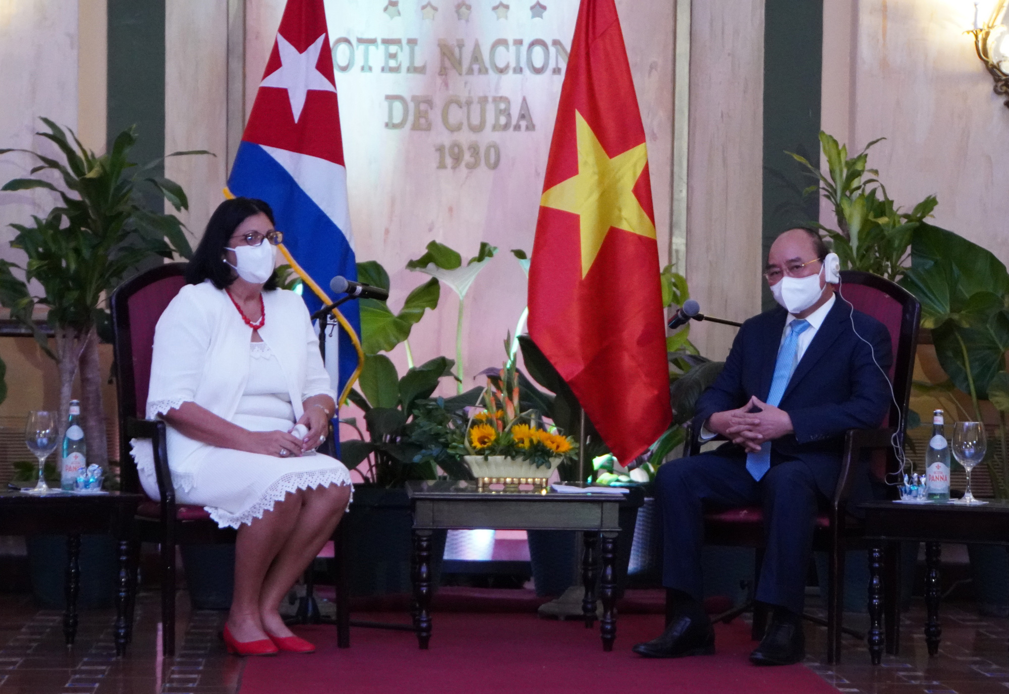 Chủ tịch nước: Việt Nam sẵn sàng đóng góp vào sự phát triển của Cuba - Ảnh 2. Chủ tịch nước: Việt Nam sẵn sàng đóng góp vào sự phát triển của Cuba - Ảnh 2.