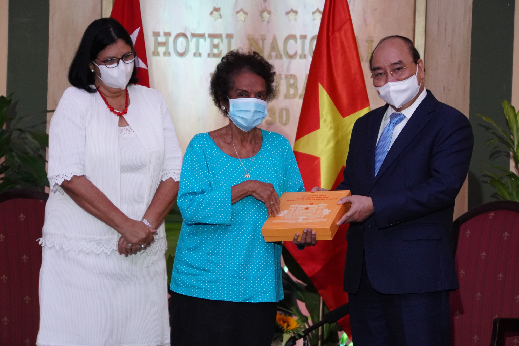 Chủ tịch nước: Việt Nam sẵn sàng đóng góp vào sự phát triển của Cuba - Ảnh 4. Chủ tịch nước: Việt Nam sẵn sàng đóng góp vào sự phát triển của Cuba - Ảnh 4.
