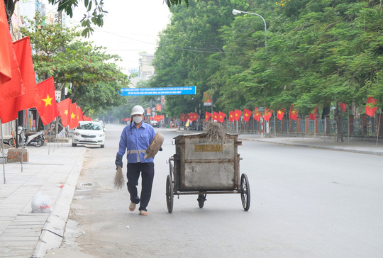 Hà Nội thực hiện nghiêm giãn cách xã hội trong ngày Quốc khánh 2-9 - Ảnh 25.