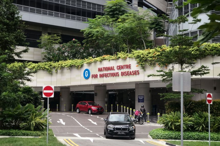 Singapore ghi nhận số ca mắc Covid-19 kỷ lục trong hơn 1 năm - Ảnh 2. Singapore ghi nhận số ca mắc Covid-19 kỷ lục trong hơn 1 năm - Ảnh 2.