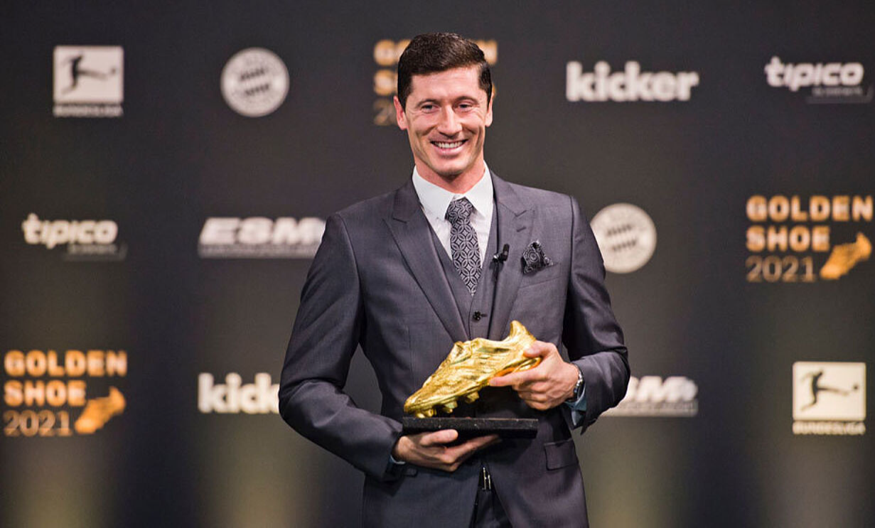 Lewandowski lần đầu đoạt Chiếc giày vàng châu Âu - Ảnh 2. Lewandowski lần đầu đoạt Chiếc giày vàng châu Âu - Ảnh 2.