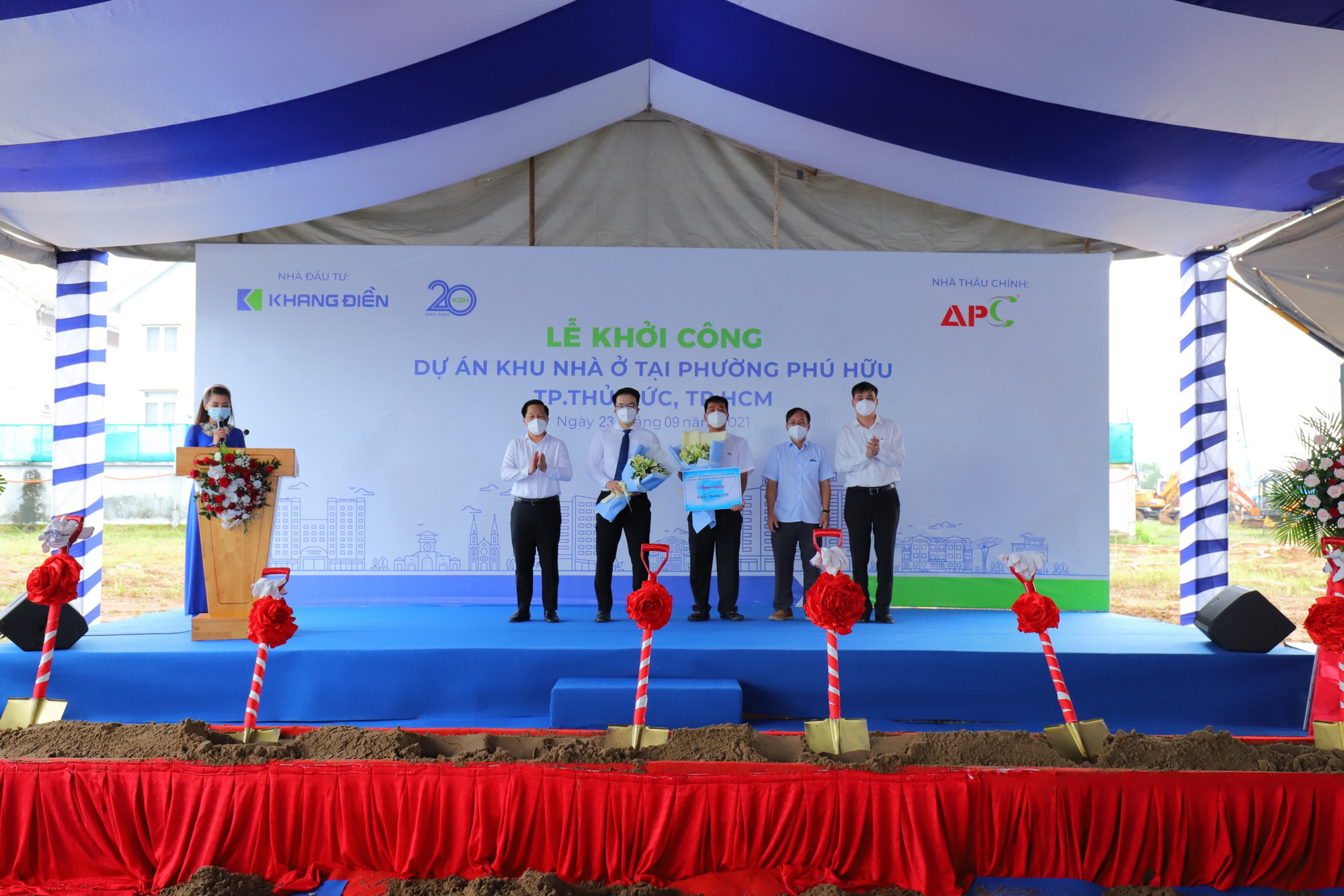 TP Thủ Đức tái khởi động các công trình xây dựng sau thời gian giãn cách xã hội - Ảnh 2.