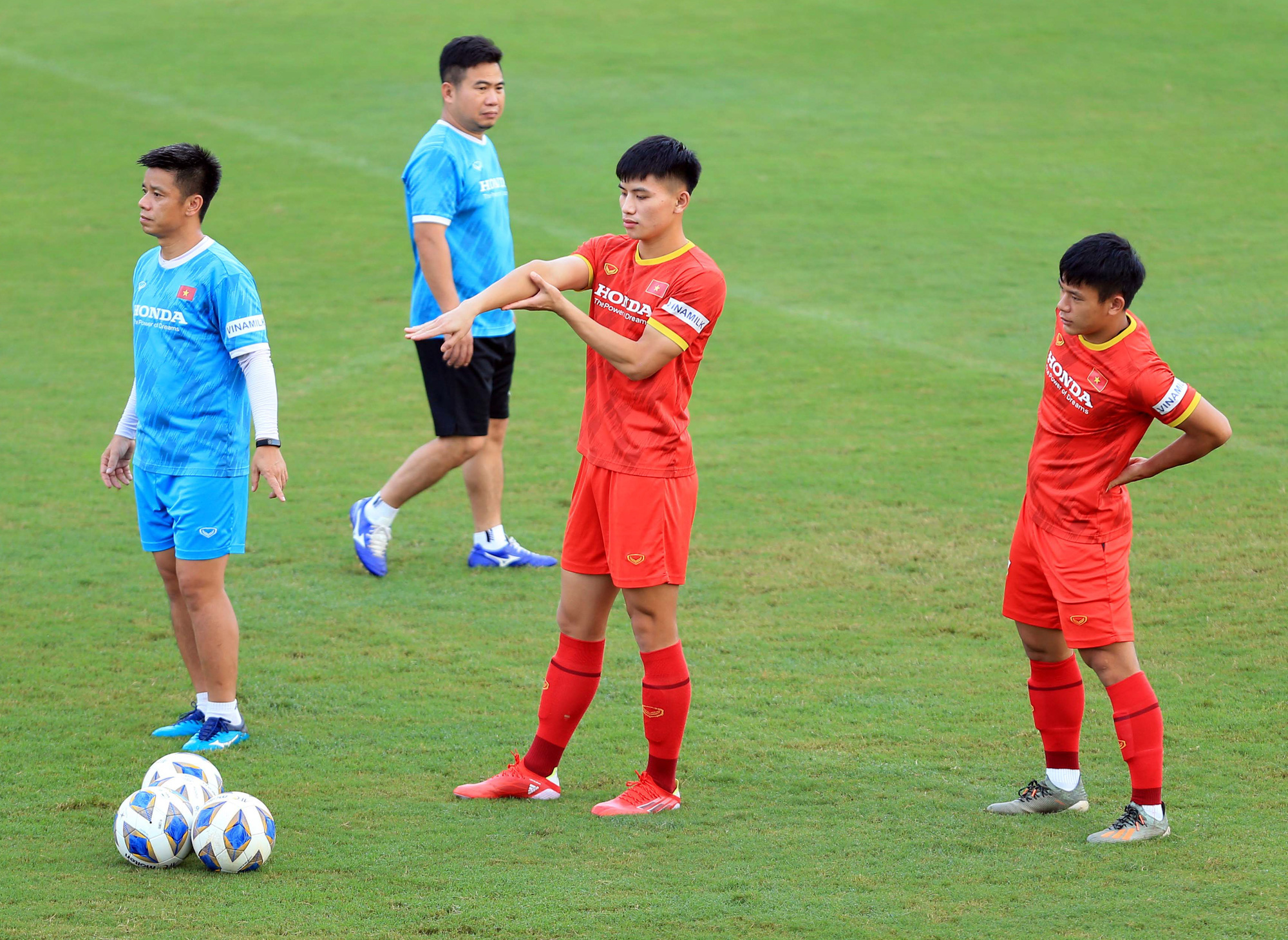 Đội tuyển Việt Nam đón tin vui mới trước hai trận đấu quan trọng - Ảnh 8.