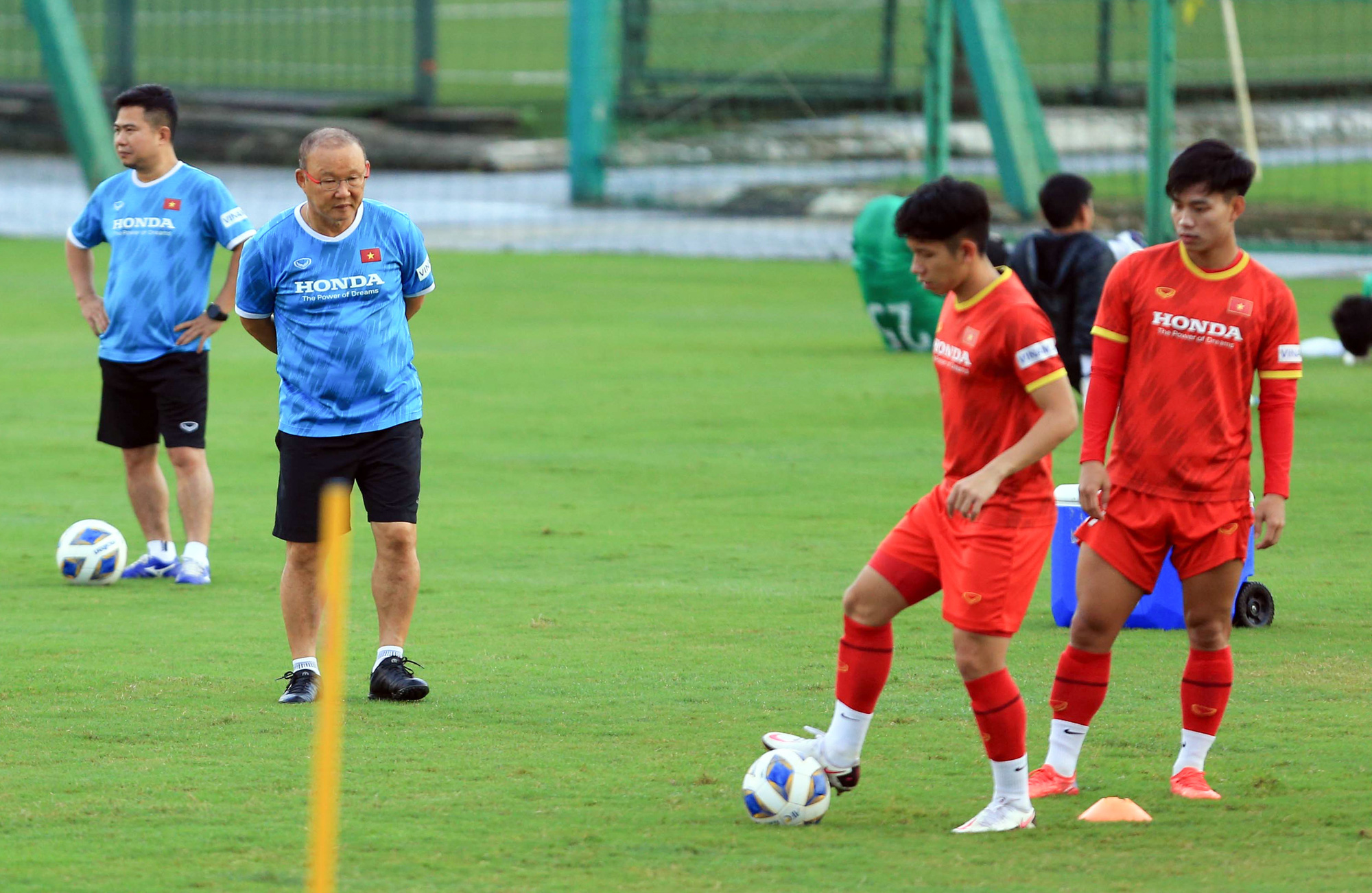 Đội tuyển Việt Nam đón tin vui mới trước hai trận đấu quan trọng - Ảnh 9.