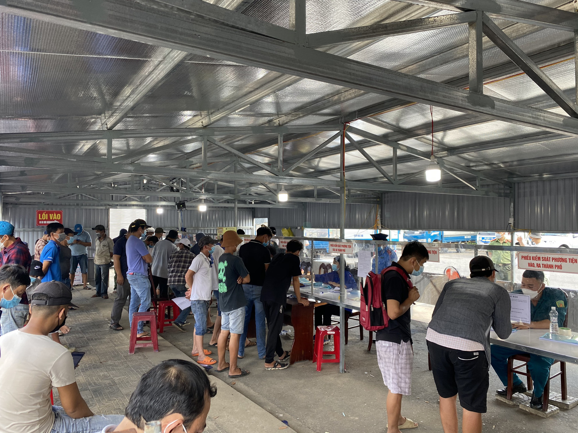 Người đang ở vùng thực hiện Chỉ thị 15, 16 không được vào Đà Nẵng - Ảnh 1.