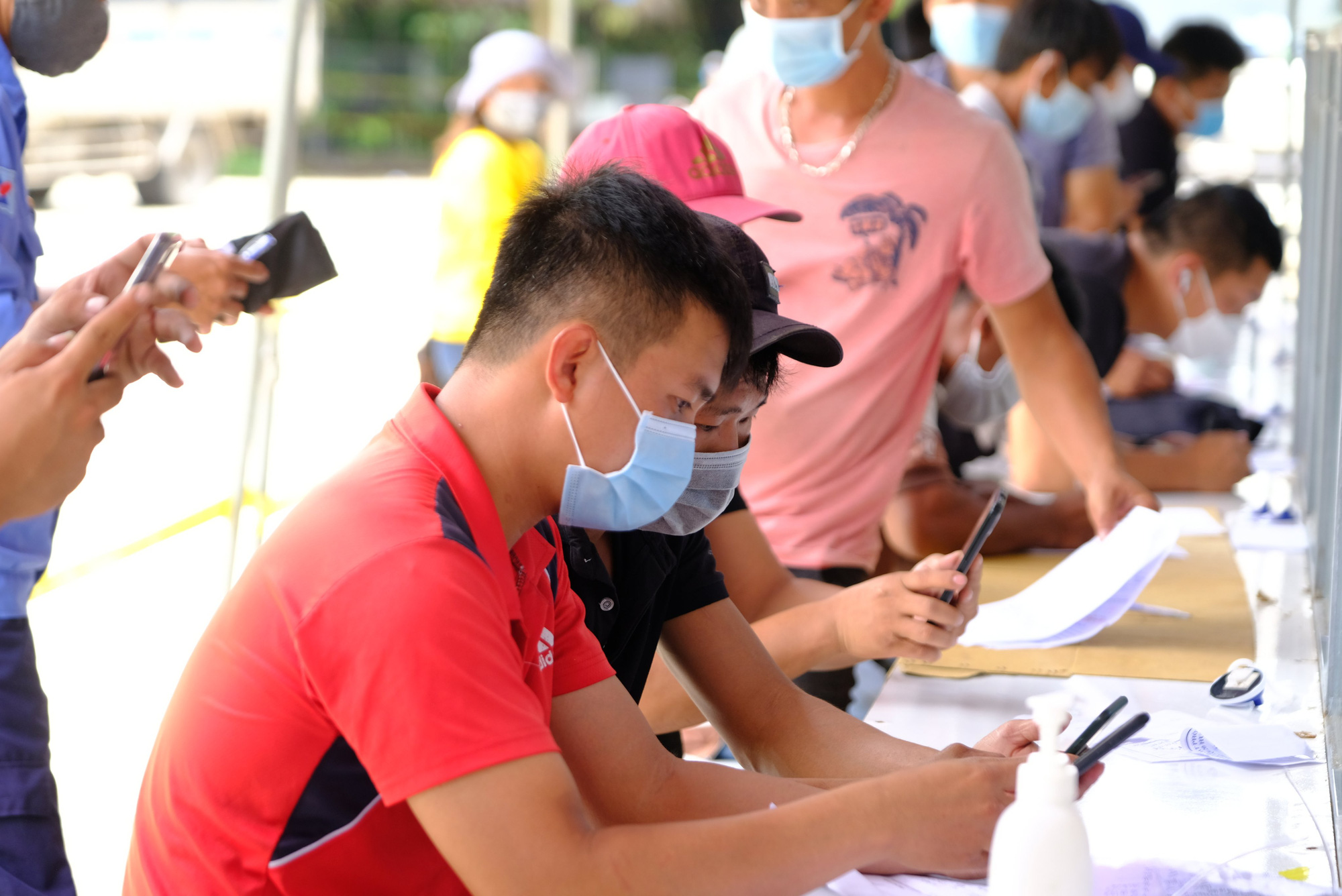 Tổng cục Đường bộ đề nghị Lâm Đồng chấm dứt ngay việc ùn tắc trên tuyến Quốc lộ 20 - Ảnh 2. Tổng cục Đường bộ đề nghị Lâm Đồng chấm dứt ngay việc ùn tắc trên tuyến Quốc lộ 20 - Ảnh 2.