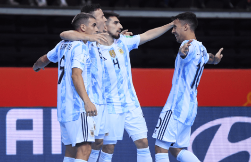 Argentina hạ Brazil, vào chung kết FIFA Futsal World Cup 2021 - Ảnh 4.