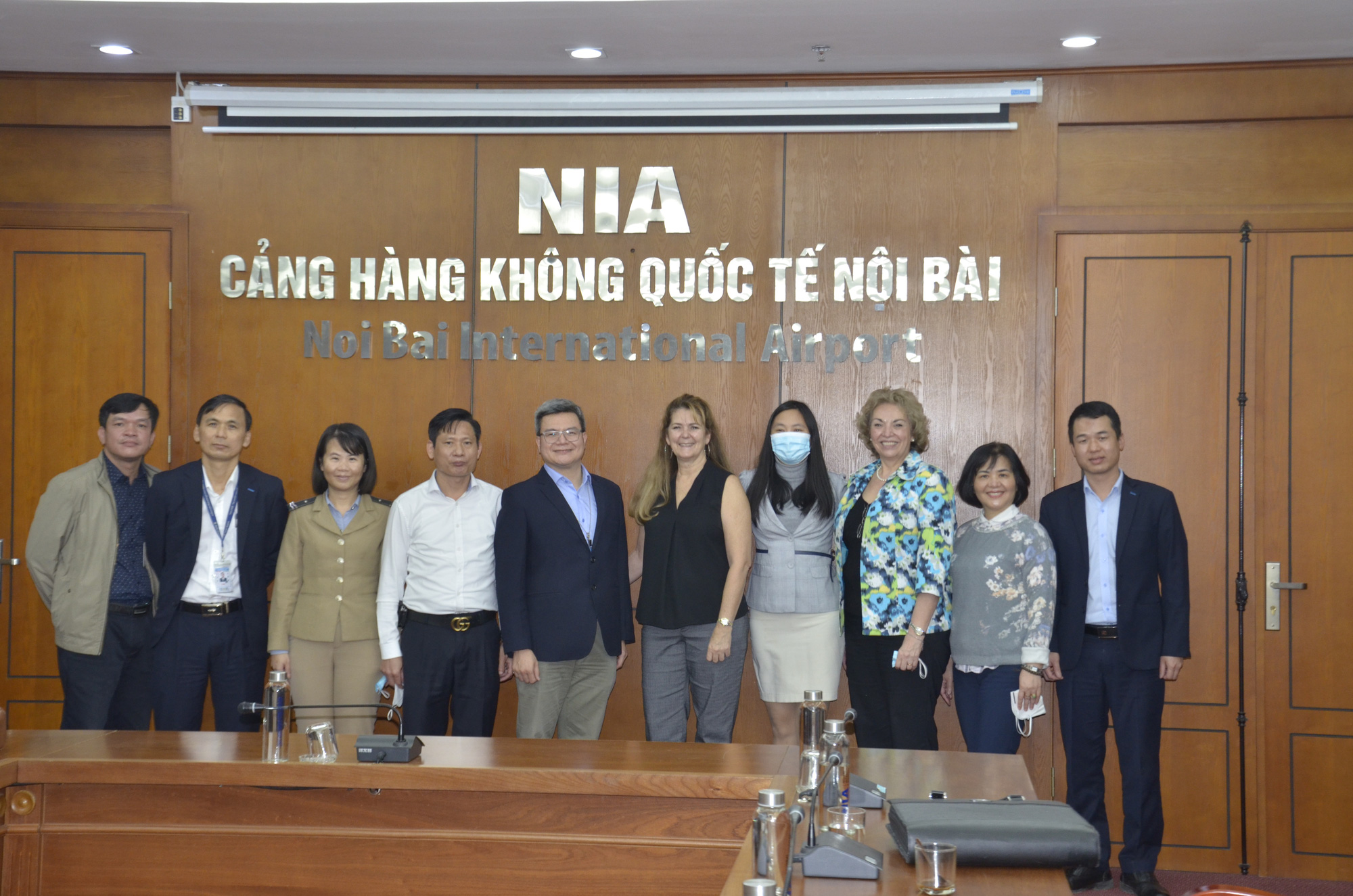 Mỹ đánh giá Nội Bài và Tân Sơn Nhất đảm bảo tốt an ninh hàng không - Ảnh 2. Mỹ đánh giá Nội Bài và Tân Sơn Nhất đảm bảo tốt an ninh hàng không - Ảnh 2.