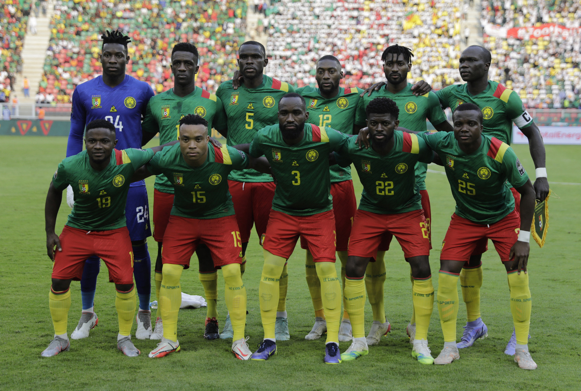 Chủ nhà Cameroon ngược dòng, hạ Burkina Faso mở màn CAN 2021 - Ảnh 9.