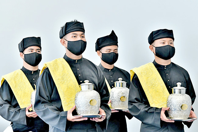 Công chúa Brunei tổ chức đám cưới 10 ngày - Ảnh 4. Công chúa Brunei tổ chức đám cưới 10 ngày - Ảnh 4.