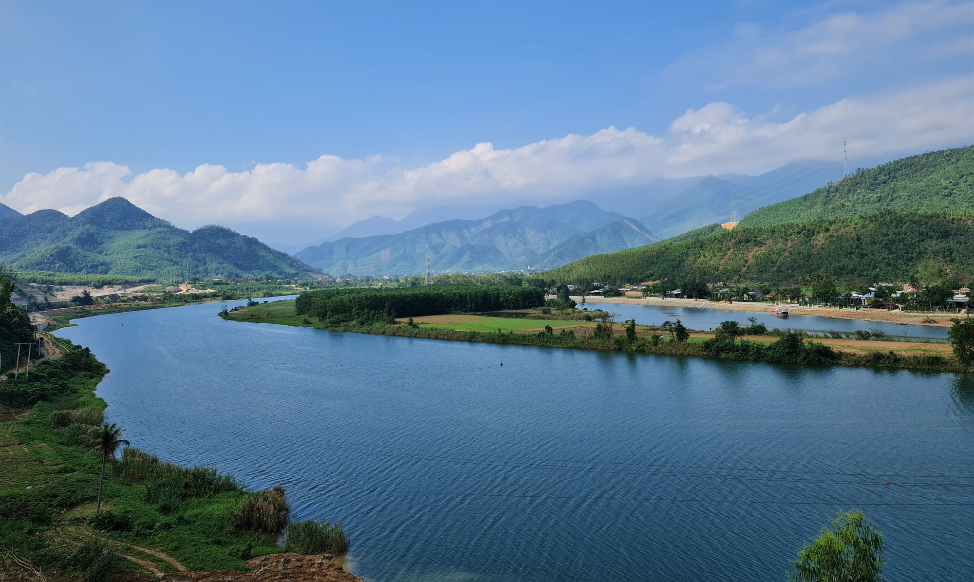 VNPhoto version 3  Hình ảnh Sông Lam  núi Quyết  cầu Bến Thủy