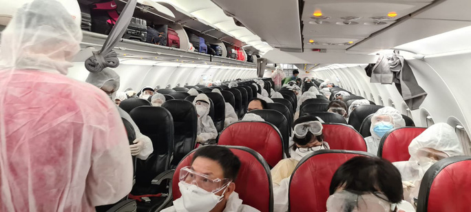 Chuyến bay đưa người Việt Nam về nước thời gian qua đã được thực hiện thế nào? - Ảnh 2.