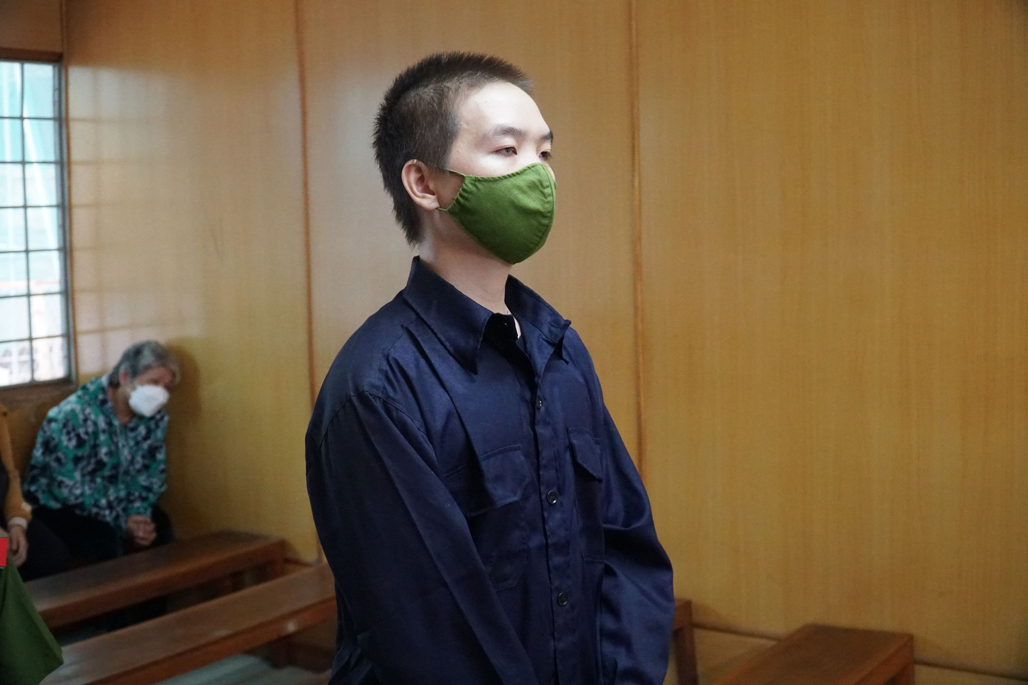 Thiếu t&aacute; C&ocirc;ng an tử vong khi &ocirc; t&ocirc; gặp nạn tr&ecirc;n cao tốc - Ảnh 2.