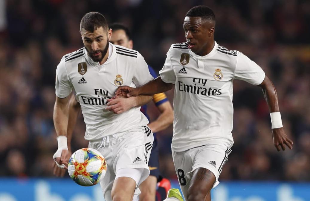 Sao trẻ Vinicius nhận lương khủng, gia hạn 2 mùa với Real Madrid - Ảnh 2.